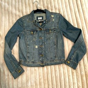 Stylish Distressed Jean Jacket!!